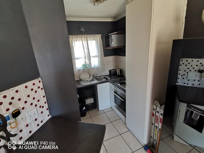 2 Bedroom Property for Sale in Highbury Western Cape